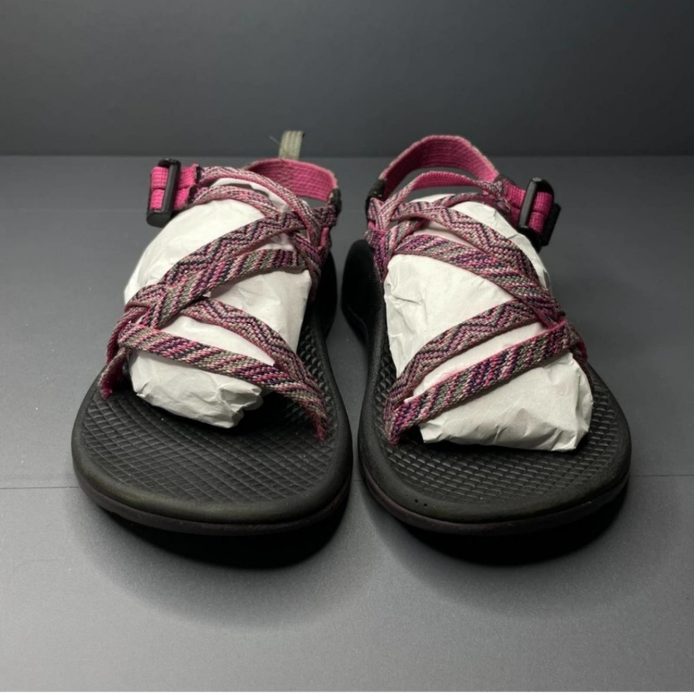 Chacos kids size 3